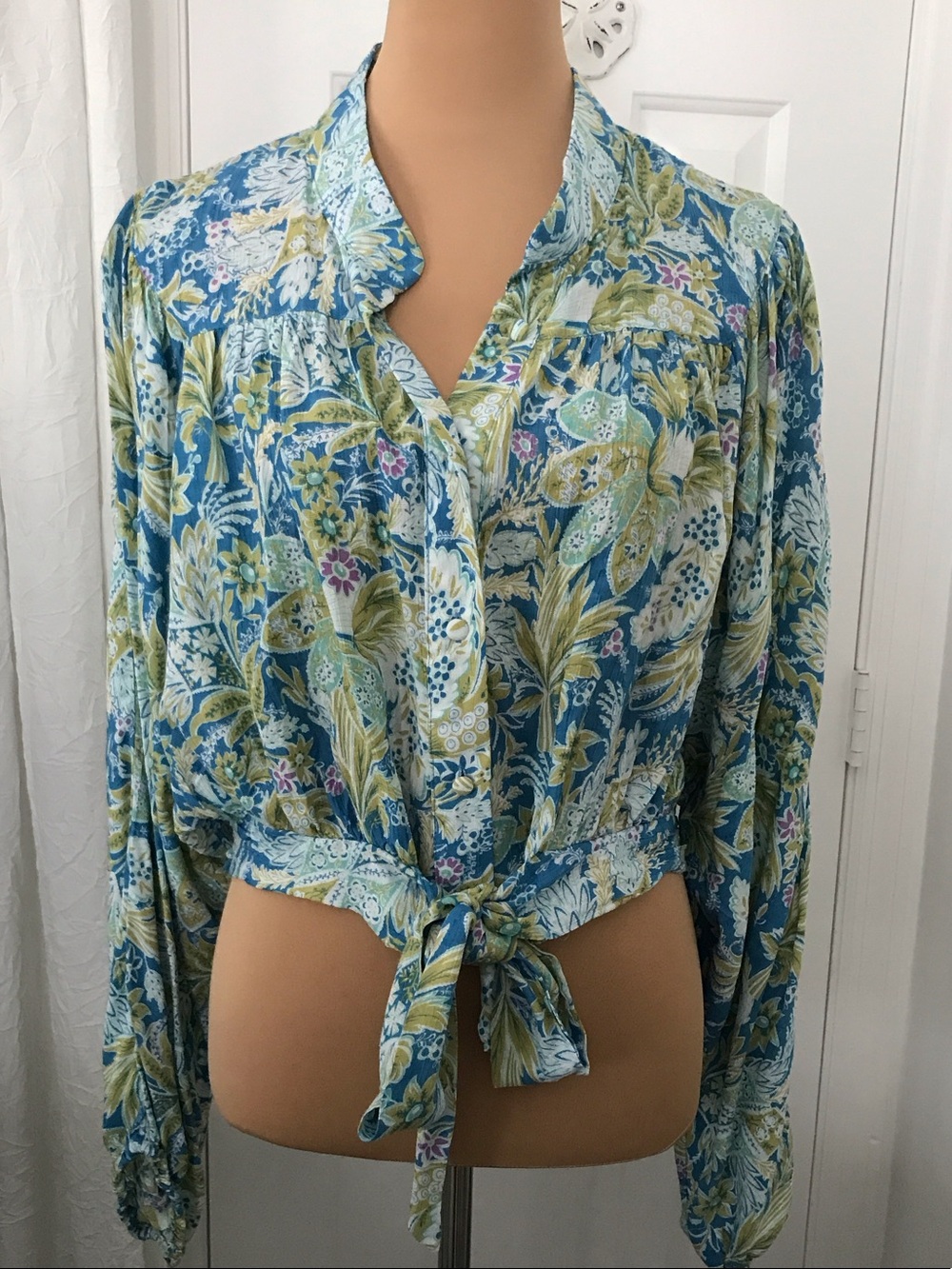 RACHEL Rachel Roy Blue Green Floral Tie-Front Blouse
